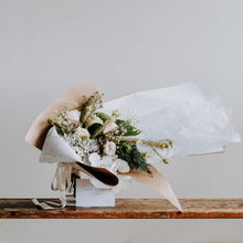 Load image into Gallery viewer, Flower Subscription - Weekly
