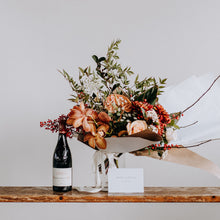 Load image into Gallery viewer, Wine O&#39;Clock
