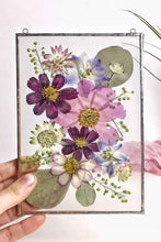 Load image into Gallery viewer, Pressed flower collage workshop | April 28, 2021
